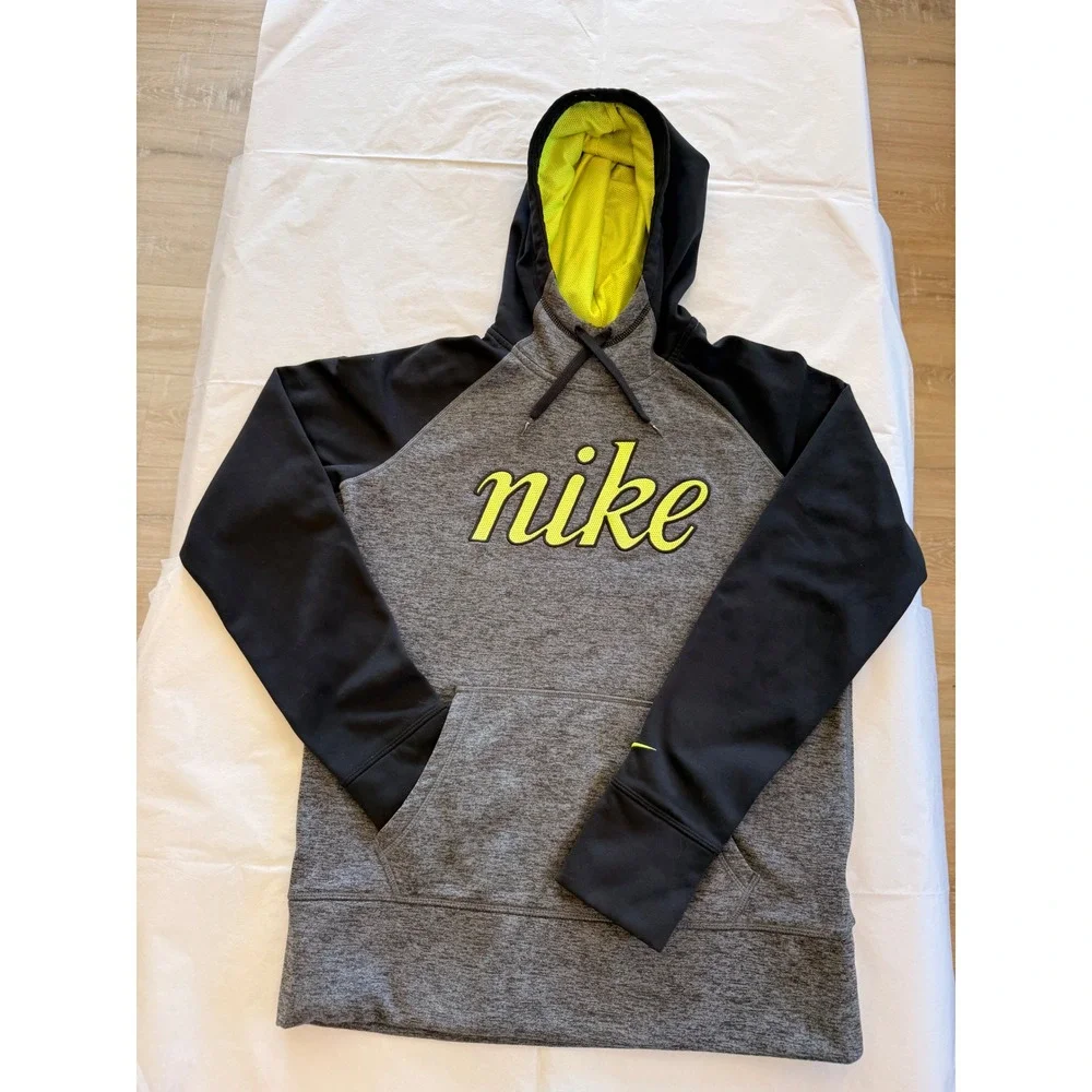 Nike Hoodie Women Medium Grey Black Neon Yellow Good Therma-FIT Pullover